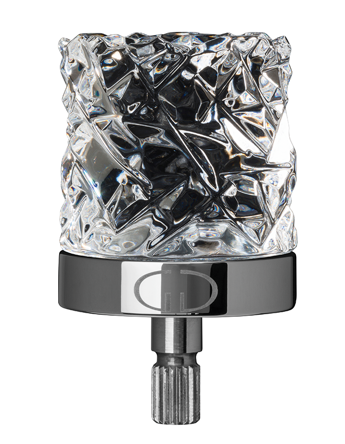 GLAMOROUS ICE